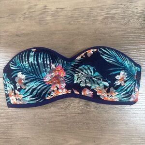Victoria’s Secret Pink Lace Bandeau Bra